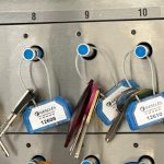 scellés pour accrocher des clés